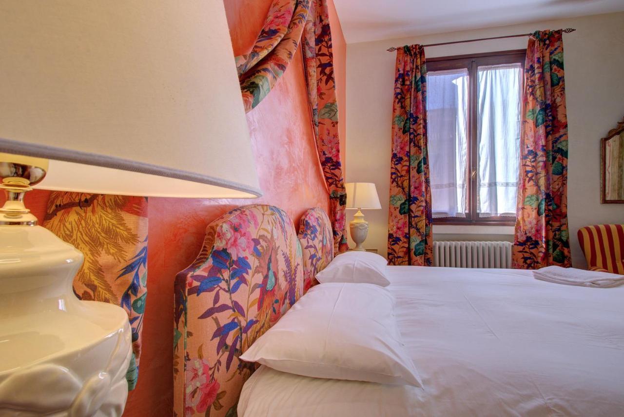 Appartement BAROCCO VENEZIANO 2doubles, location, wifi aircond Extérieur photo