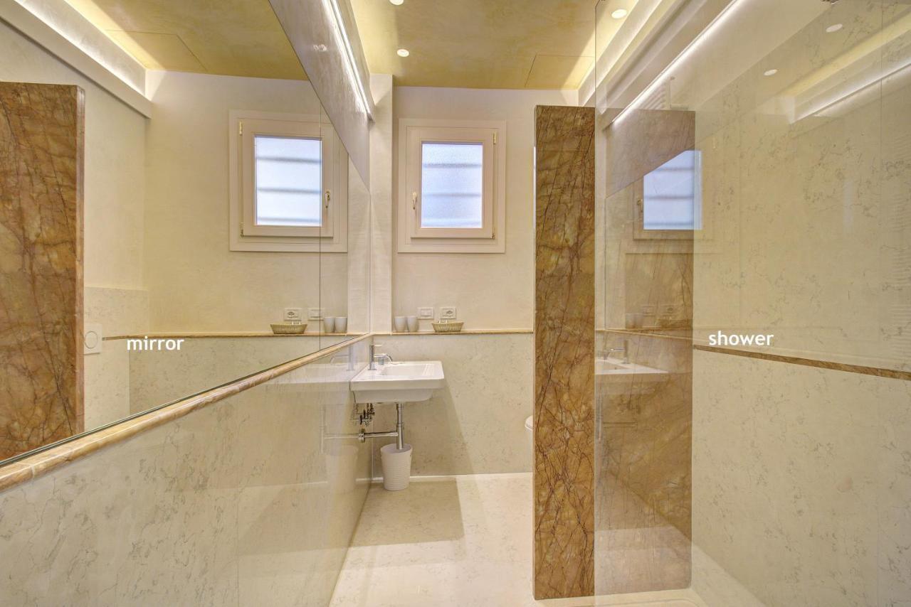 Appartement BAROCCO VENEZIANO 2doubles, location, wifi aircond Extérieur photo